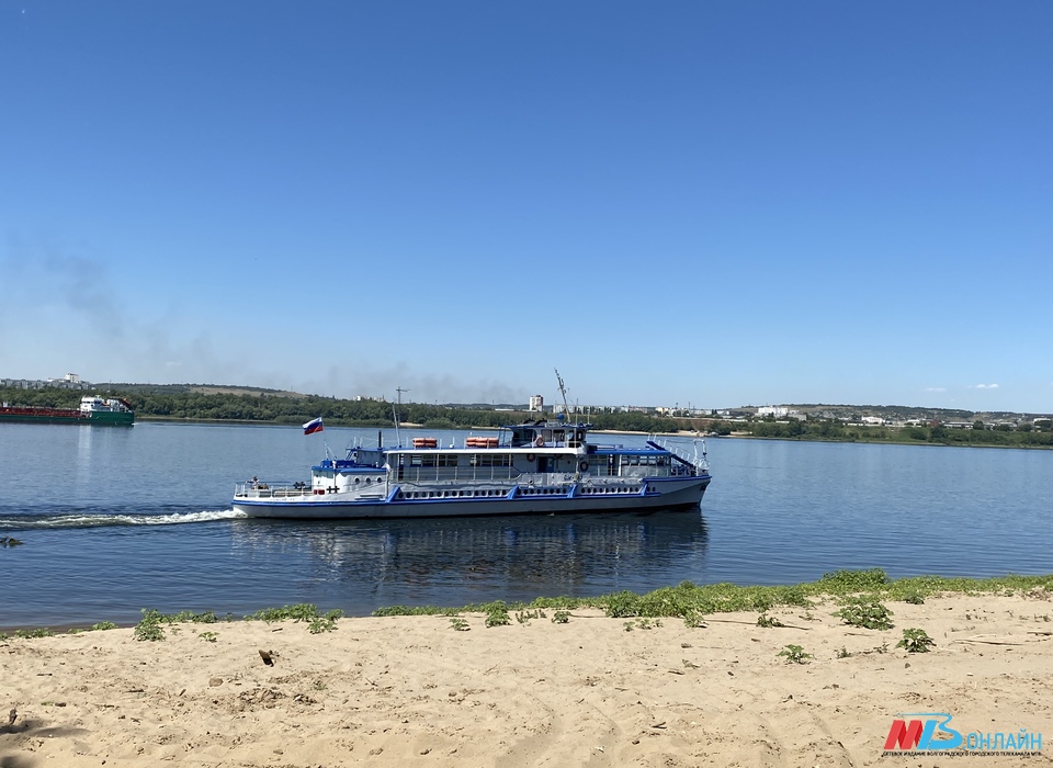 В Волгограде на 40% увеличили количество речных рейсов до Сарпинского